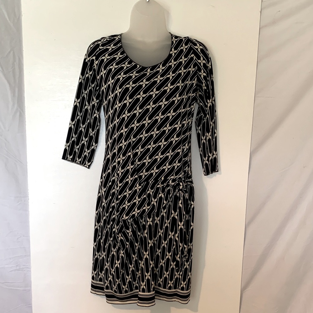 Max Edition Black and White Geometric Dress